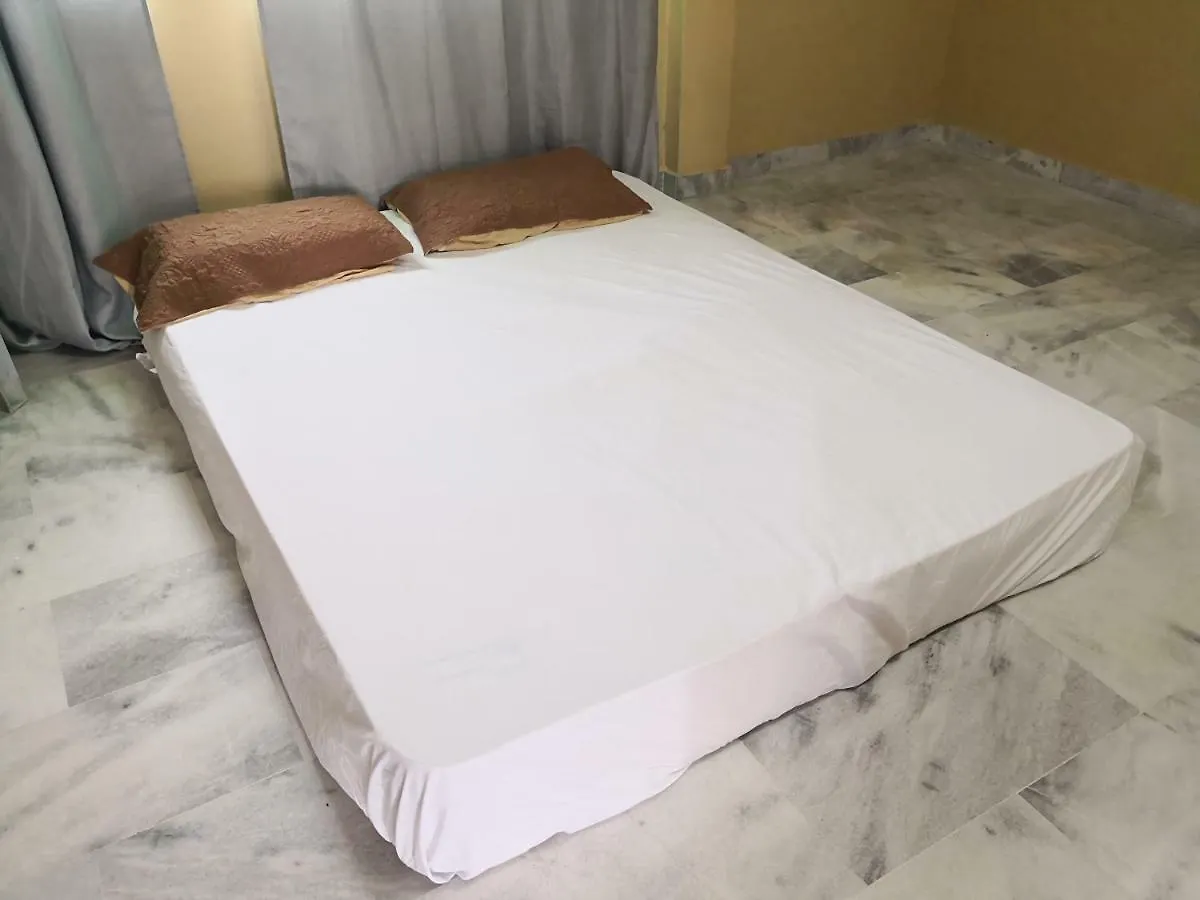 Southern Guest House In Johor Bahru 7Min To Ciq 16Min To Singapore Hostel